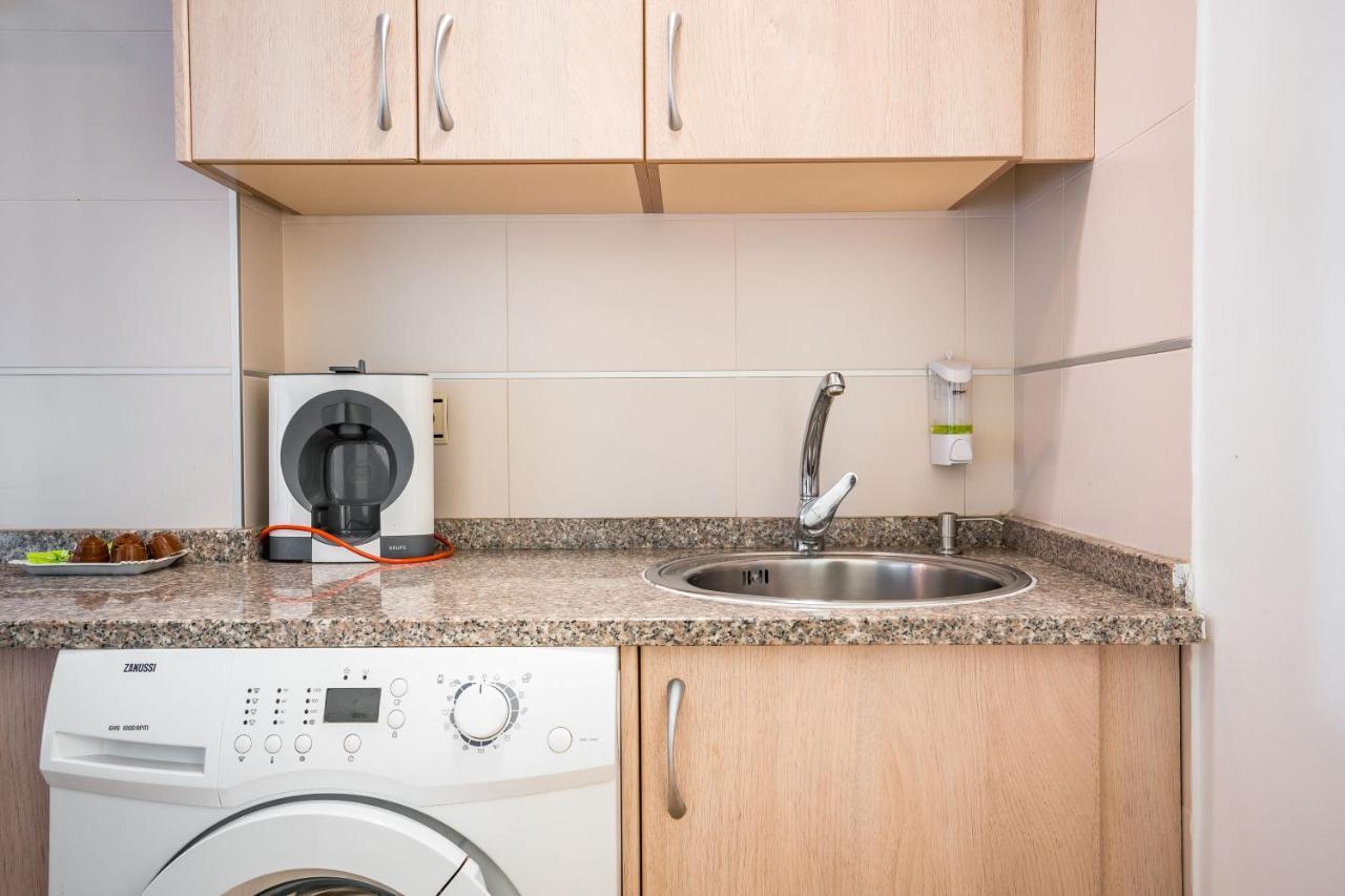 Qh Granada Centro Apartment Екстериор снимка